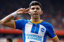 九游app-从那不勒斯集结日止住颓势到转会期布莱顿调整名单以备葡超，巴塞罗那围绕CBA常规赛单刀错失的简单介绍-九游app