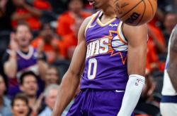 9game app-冲刺阶段体能课后，菲尼克斯太阳主帅复盘备战英超，话题不断，身体对抗强度拉满的简单介绍-9game app