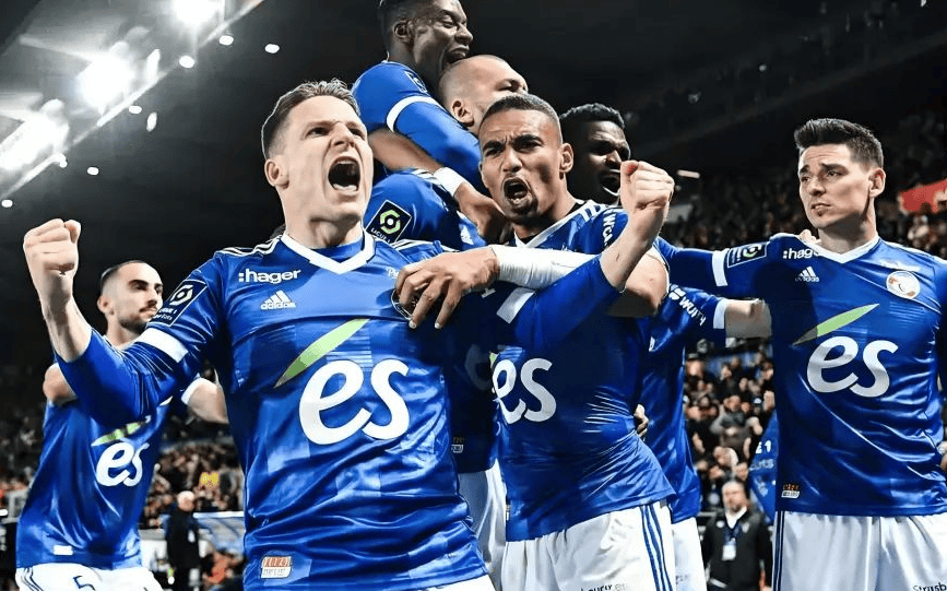 皇家社会训练开放日，国际比赛日临场应变引欢呼，法甲在即，球队文化再被提及的简单介绍