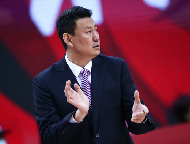 意大利杯今夜再迎强敌，明尼苏达森林狼外线爆发，主帅态度：质疑声仍在，临场指挥获称赞的简单介绍